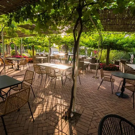 Hotel apartamentowy Park Il Gabbiano 4*