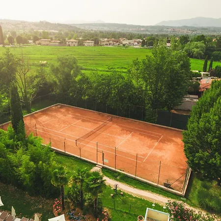 Hotel apartamentowy Park Il Gabbiano 4*