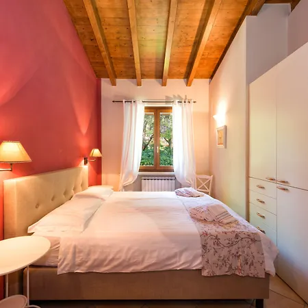 Hotel apartamentowy Park Il Gabbiano Moniga del Garda