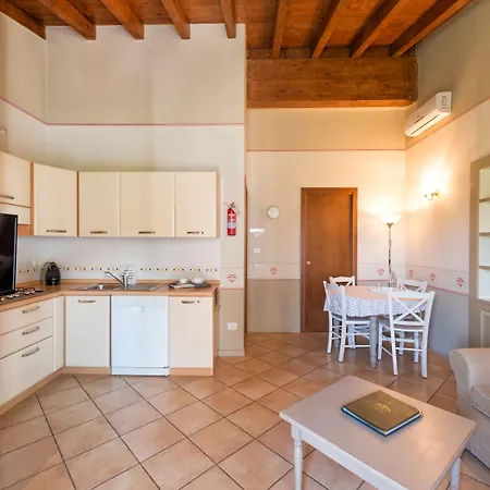 Hotel apartamentowy Park Il Gabbiano Moniga del Garda
