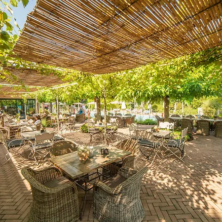 Hotel apartamentowy Park Il Gabbiano 4*