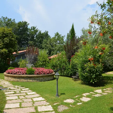 Hotel apartamentowy Park Il Gabbiano 4*