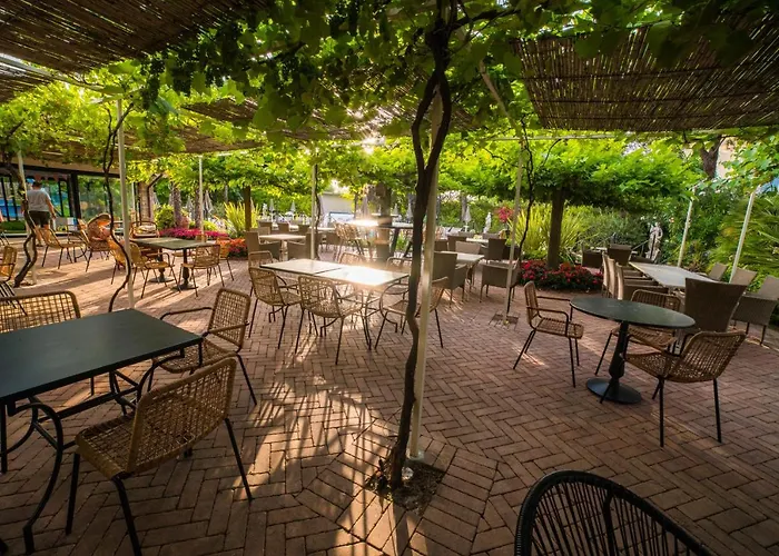 Hotel apartamentowy Park Il Gabbiano 4*
